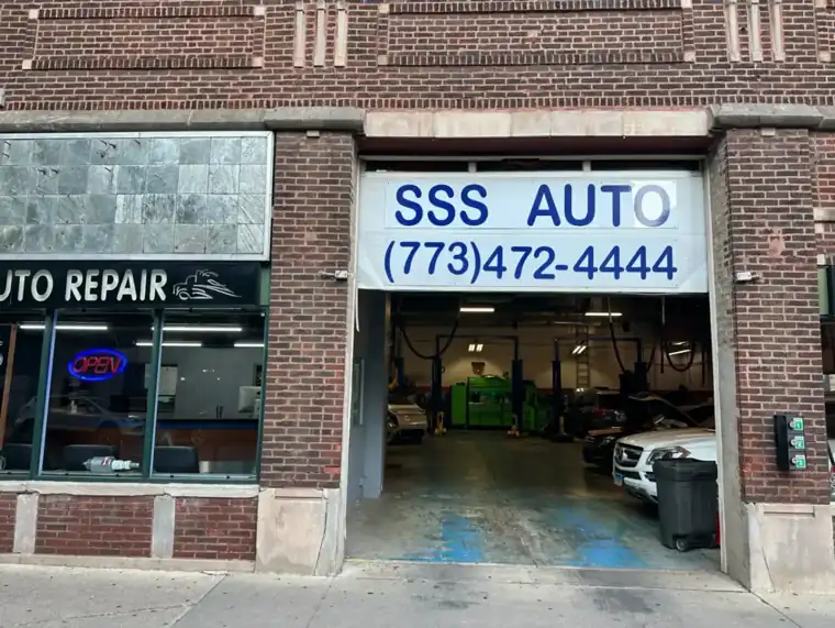 SSS Auto Repair shop on Sheffield Avenue in Chicago